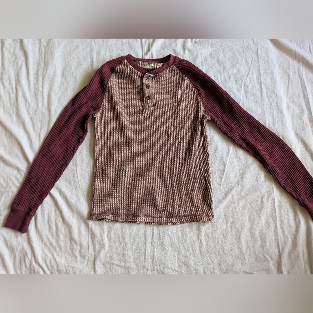 Men's Thermal Henley Size Small